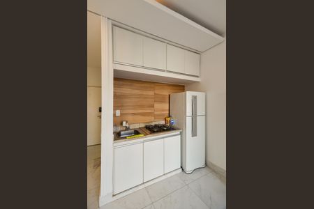 Cozinha de kitnet/studio para alugar com 1 quarto, 25m² em Santo Agostinho, Belo Horizonte