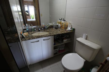Apartamento à venda com 117m², 3 quartos e 2 vagasBanheiro da Suíte