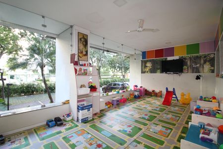 Apartamento à venda com 117m², 3 quartos e 2 vagasÁrea comum - Brinquedoteca