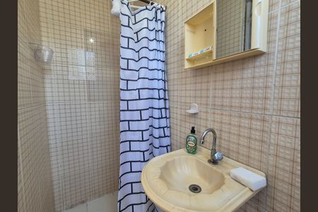 Apartamento à venda com 270m², 4 quartos e 2 vagas Apartamento à venda com 270m², 4 quartos e 2 vagasBanheiro da Suíte