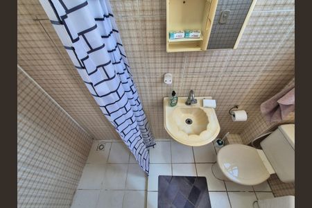 Apartamento à venda com 270m², 4 quartos e 2 vagas Apartamento à venda com 270m², 4 quartos e 2 vagasBanheiro da Suíte