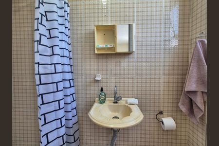 Apartamento à venda com 270m², 4 quartos e 2 vagas Apartamento à venda com 270m², 4 quartos e 2 vagasBanheiro da Suíte