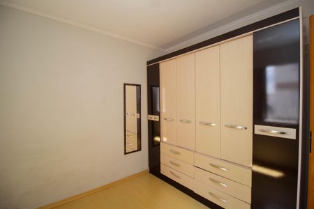 Quarto 1 de apartamento para alugar com 2 quartos, 54m² em Jardim Íris, São Paulo