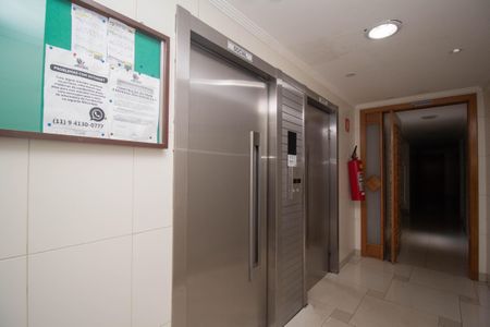 Apartamento para alugar com 54m², 2 quartos e 1 vagaHall social