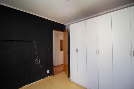 Quarto 2 de apartamento para alugar com 2 quartos, 54m² em Jardim Íris, São Paulo