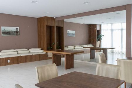 Apartamento à venda com 70m², 2 quartos e 1 vaga Apartamento à venda com 70m², 2 quartos e 1 vagaÁrea comum - Salão de festas