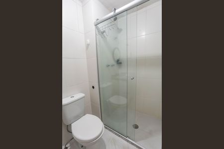 Apartamento à venda com 70m², 2 quartos e 1 vaga Apartamento à venda com 70m², 2 quartos e 1 vagaBanheiro social