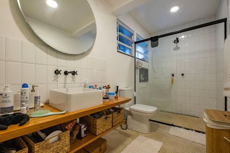 Apartamento à venda com 115m², 3 quartos e 1 vaga Apartamento à venda com 115m², 3 quartos e 1 vagaBanheiro da Suíte