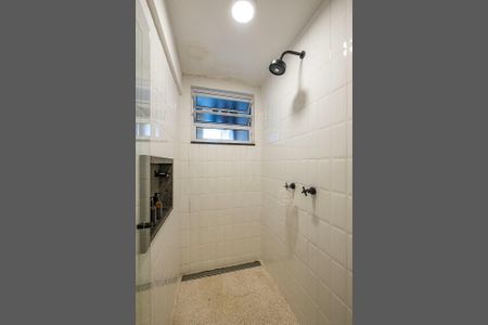 Apartamento à venda com 115m², 3 quartos e 1 vaga Apartamento à venda com 115m², 3 quartos e 1 vagaBanheiro social