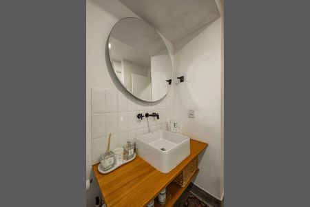 Apartamento à venda com 115m², 3 quartos e 1 vaga Apartamento à venda com 115m², 3 quartos e 1 vagaBanheiro social