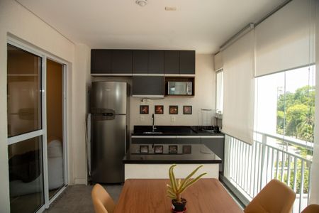 Apartamento à venda com 57m², 1 quarto e 1 vaga Apartamento à venda com 57m², 1 quarto e 1 vagaCozinha e Área de Serviço