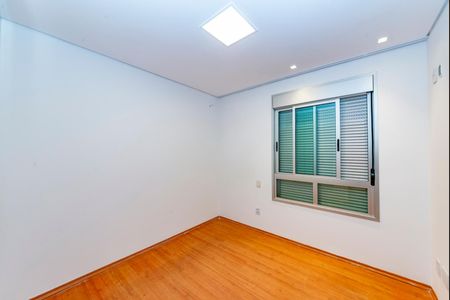 Apartamento à venda com 60m², 2 quartos e 2 vagasSuíte 2