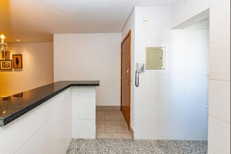 Apartamento à venda com 60m², 2 quartos e 2 vagasCozinha