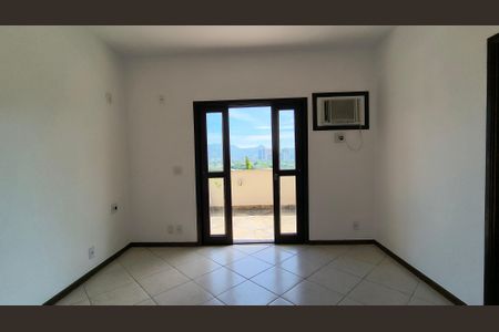 Casa de condomínio para alugar com 180m², 2 quartos e 3 vagasSuíte 1