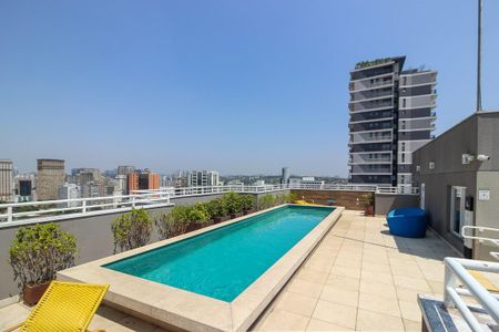 Studio à venda com 24m², 1 quarto e 1 vaga Studio à venda com 24m², 1 quarto e 1 vagaÁrea comum - Piscina
