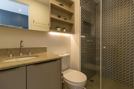 Banheiro de kitnet/studio à venda com 1 quarto, 24m² em Jardim Paulistano, São Paulo