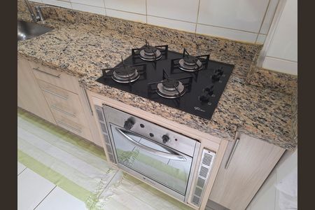 Apartamento à venda com 72m², 2 quartos e 1 vaga Apartamento à venda com 72m², 2 quartos e 1 vagaCozinha