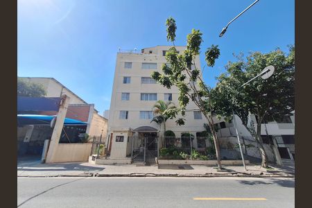 Apartamento à venda com 72m², 2 quartos e 1 vaga Apartamento à venda com 72m², 2 quartos e 1 vagaFachada