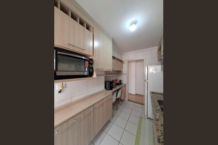 Apartamento à venda com 72m², 2 quartos e 1 vaga Apartamento à venda com 72m², 2 quartos e 1 vagaCozinha