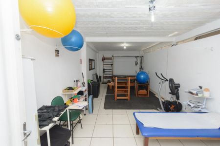 Casa para alugar com 180m², 3 quartos e 4 vagasSotão