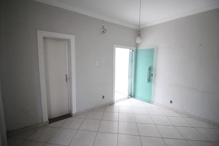 Sala de casa para alugar com 4 quartos, 180m² em Glória, Contagem