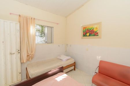 Casa para alugar com 180m², 3 quartos e 4 vagasQuarto Externo