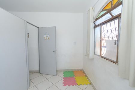 Casa para alugar com 180m², 3 quartos e 4 vagasQuarto 2