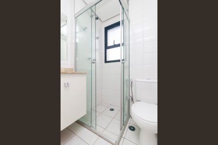Apartamento à venda com 70m², 2 quartos e 1 vaga Apartamento à venda com 70m², 2 quartos e 1 vagaBanheiro da suíte