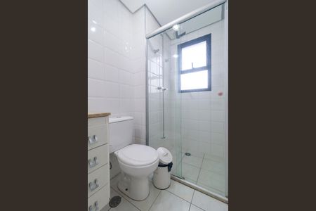 Apartamento à venda com 70m², 2 quartos e 1 vaga Apartamento à venda com 70m², 2 quartos e 1 vagaBanheiro social