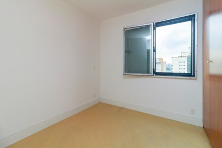 Apartamento à venda com 70m², 2 quartos e 1 vaga Apartamento à venda com 70m², 2 quartos e 1 vagaSuíte