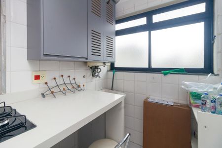 Apartamento à venda com 70m², 2 quartos e 1 vaga Apartamento à venda com 70m², 2 quartos e 1 vagaÁrea de Serviço