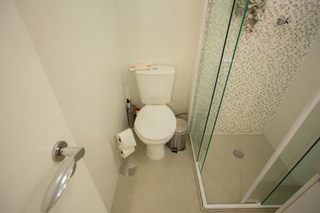 Apartamento à venda com 78m², 2 quartos e 2 vagas Apartamento à venda com 78m², 2 quartos e 2 vagasBanheiro da Suíte 2