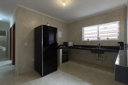 Casa à venda com 180m², 5 quartos e 2 vagas Casa à venda com 180m², 5 quartos e 2 vagasCozinha