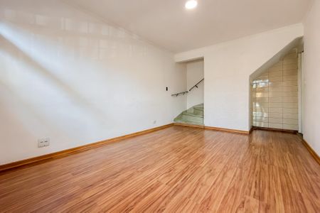 Casa à venda com 2 quartos, 80m² em Vila Mariana, São Paulo