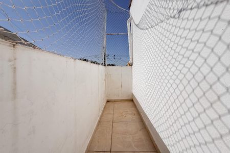 Casa à venda com 80m², 2 quartos e 2 vagas Casa à venda com 80m², 2 quartos e 2 vagasBanheiro
