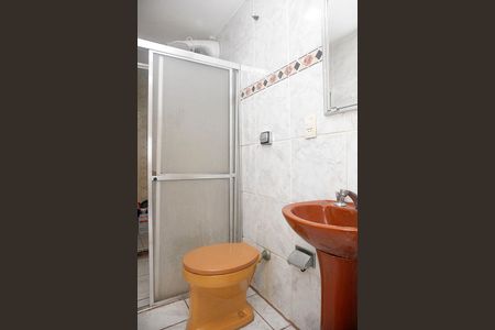 Banheiro de apartamento para alugar com 1 quarto, 50m² em Centro Histórico, Porto Alegre
