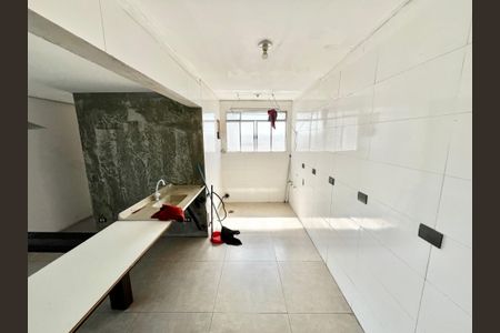 Apartamento à venda com 65m², 2 quartos e 1 vagaCozinha