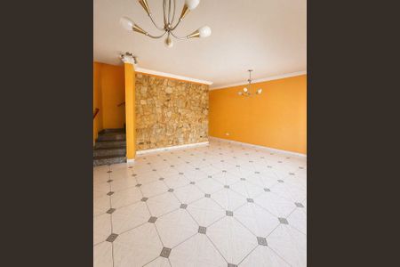 Sala de casa à venda com 3 quartos, 137m² em Vila América, São Paulo
