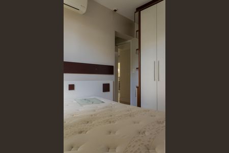 Casa de condomínio à venda com 80m², 3 quartos e 1 vagaSuíte 1