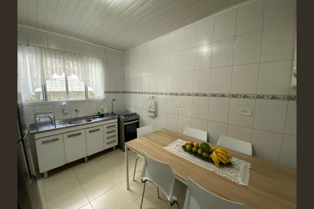 Casa à venda com 100m², 4 quartos e 2 vagasCozinha