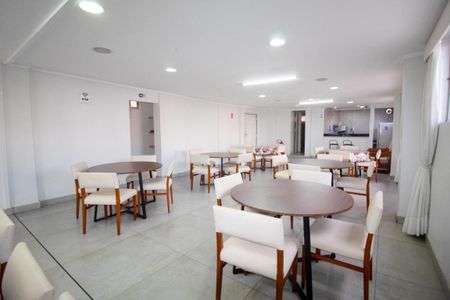 Apartamento à venda com 73m², 2 quartos e 1 vagaÁrea Comum - Salão de Festas