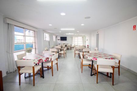 Apartamento à venda com 73m², 2 quartos e 1 vagaÁrea Comum - Salão de Festas