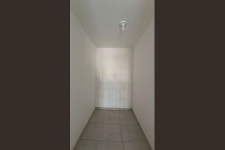Casa de condomínio à venda com 128m², 4 quartos e 1 vaga Casa de condomínio à venda com 128m², 4 quartos e 1 vagaCloset da Suíte 1
