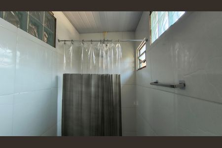 Casa de condomínio à venda com 128m², 4 quartos e 1 vaga Casa de condomínio à venda com 128m², 4 quartos e 1 vagaBanheiro da Suíte 4