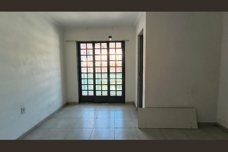 Casa de condomínio à venda com 128m², 4 quartos e 1 vaga Casa de condomínio à venda com 128m², 4 quartos e 1 vagaSuíte 1