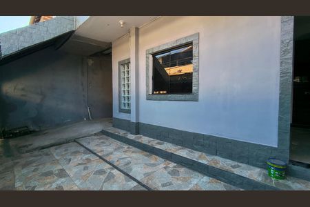 Casa de condomínio à venda com 128m², 4 quartos e 1 vaga Casa de condomínio à venda com 128m², 4 quartos e 1 vagaQuintal