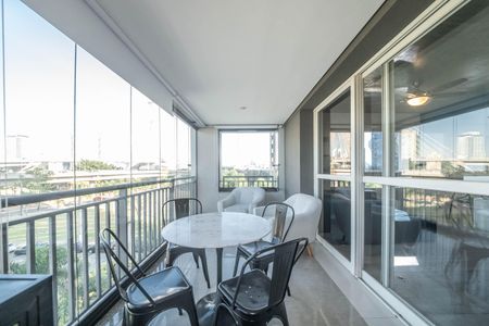 Apartamento para alugar com 64m², 1 quarto e 1 vagaVaranda