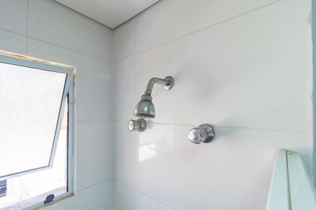 Detalhe - Banheiro de kitnet/studio para alugar com 1 quarto, 20m² em Brás, São Paulo