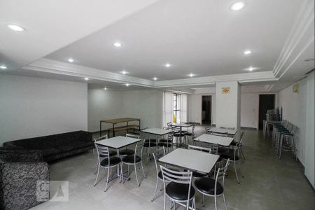 Apartamento para alugar com 3 quartos, 82m² em Vila Hamburguesa, São Paulo