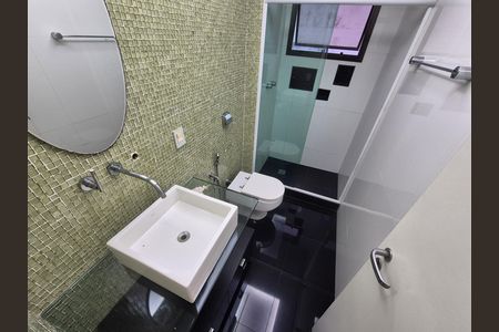 Banheiro social de apartamento à venda com 2 quartos, 100m² em Recreio dos Bandeirantes, Rio de Janeiro